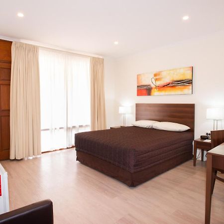 Standpipe Golf Motor Inn Порт-Огаста Экстерьер фото