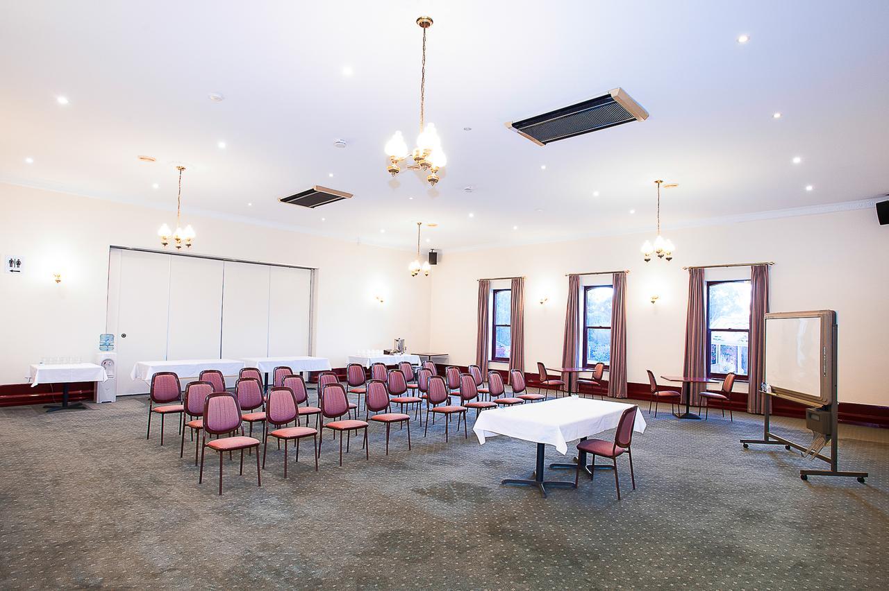 Standpipe Golf Motor Inn Порт-Огаста Экстерьер фото